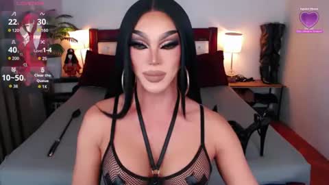 Queen Jenifer online show from June 2026 09:08:02 PM