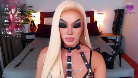 Queen Jenifer online show from July 2026 12:21:02 AM