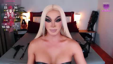 Queen Jenifer online show from July 2026 04:27:01 AM
