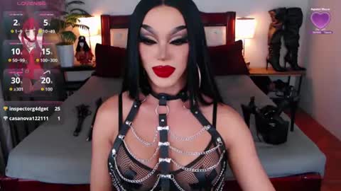 Queen Jenifer online show from July 2026 04:21:02 AM