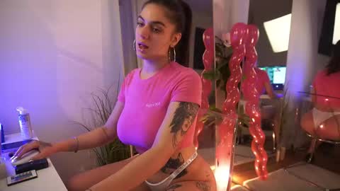 jeniffer_foxx online show from September 2025 05:12:01 AM