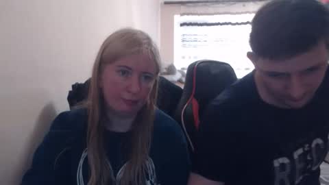 JenisAndPeter online show from April 2026 05:22:02 PM