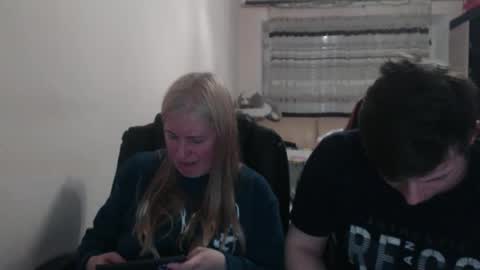 JenisAndPeter online show from April 2026 06:47:01 PM