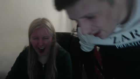 JenisAndPeter online show from May 2026 06:13:01 PM