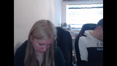 JenisAndPeter online show from May 2026 07:27:01 AM