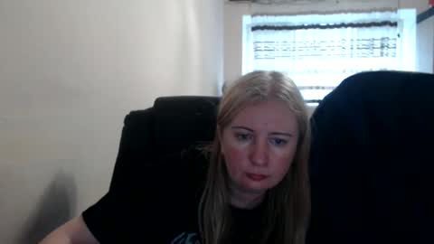 JenisAndPeter online show from May 2026 04:15:02 PM
