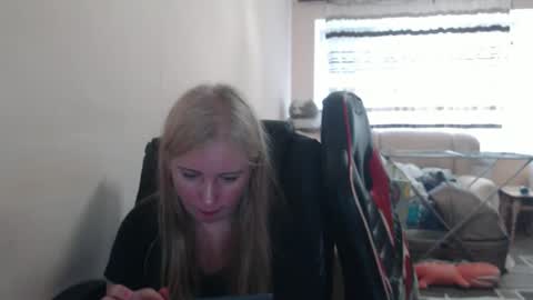 JenisAndPeter online show from May 2026 04:24:02 PM