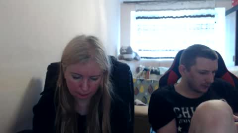 JenisAndPeter online show from May 2026 06:07:02 AM
