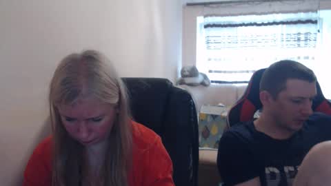 JenisAndPeter online show from May 2026 07:15:02 AM