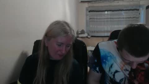 JenisAndPeter online show from June 2026 06:14:01 PM