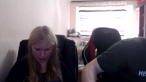 JenisAndPeter online show from June 2026 05:02:02 PM