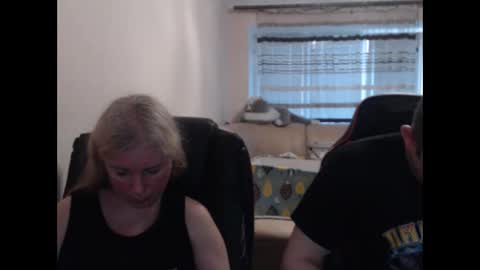 JenisAndPeter online show from June 2026 05:44:02 PM
