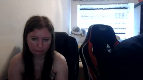 JenisAndPeter online show from July 2026 05:14:01 AM