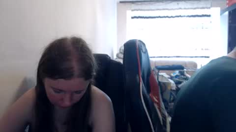 JenisAndPeter online show from July 2026 06:09:01 AM