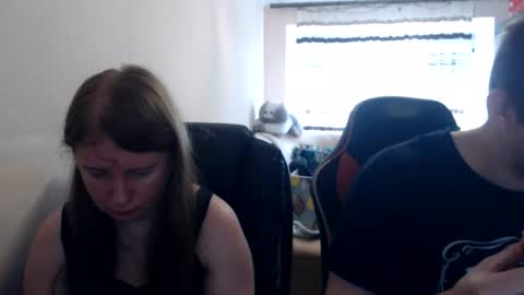 JenisAndPeter online show from July 2026 06:00:01 AM