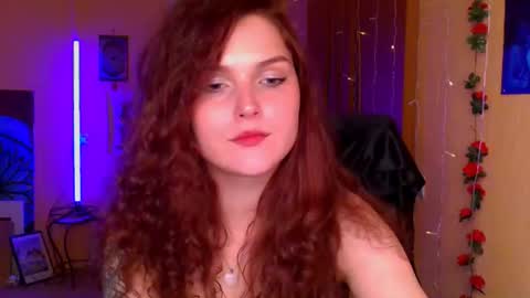 Snapshot of jenna__sativa chatting on June 2026 04:27:02 PM jenna__sativa online show from June 2026 04:27:02 PM
