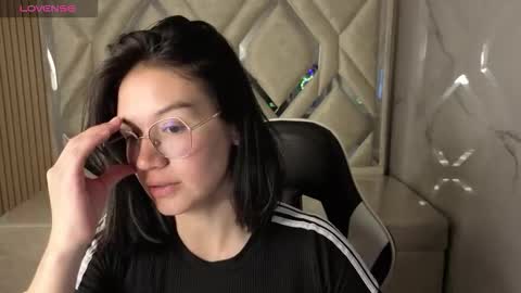 Online 800 to 1400 online show from October 2025 03:07:02 AM