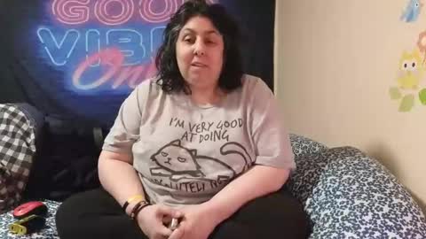 Snapshot of jennabrady chatting on March 2026 04:25:02 AM Dragon Queen. Be my Dragon -- and online show from March 2026 04:25:02 AM