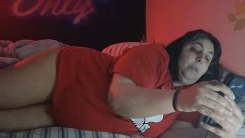 Snapshot of jennabrady chatting on May 2026 12:00:02 PM Dragon Queen. Be my Dragon -- and online show from May 2026 12:00:02 PM