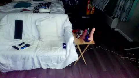 Jenna Cross online show from January 2026 01:31:01 AM