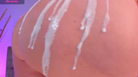 Snapshot of jennaolson chatting on February 2025 08:34:02 PM Jenna Olson online show from February 2025 08:34:02 PM