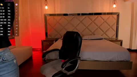 Jenna Olson  online show from March 2026 09:13:01 AM