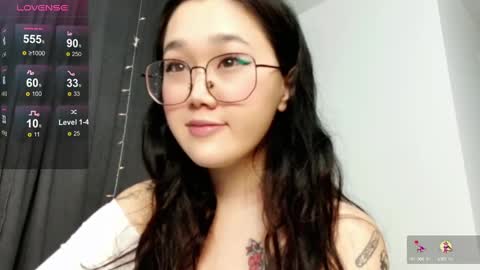 Snapshot of jennatyan chatting on December 2024 02:33:02 AM JENNA online show from December 2024 02:33:02 AM