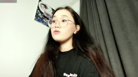 Snapshot of jennatyan chatting on February 2025 02:04:02 PM JENNA online show from February 2025 02:04:02 PM