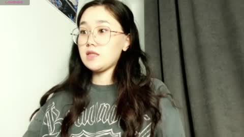 Snapshot of jennatyan chatting on March 2025 04:55:01 PM JENNA online show from March 2025 04:55:01 PM