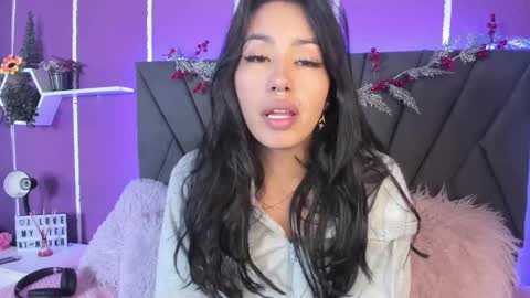 Jenner online show from December 2024 08:49:02 AM