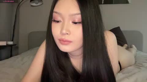 jennie_yung online show from July 2026 11:20:02 PM
