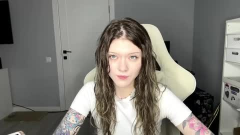 Snapshot of jenniehospelhorn chatting on June 2026 07:53:02 AM Michelle online show from June 2026 07:53:02 AM