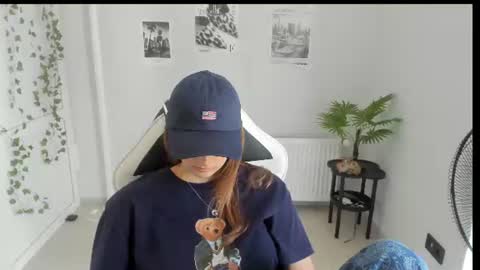 Karla online show from July 2026 12:23:01 PM