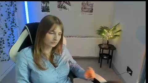 Karla online show from July 2026 03:32:01 PM