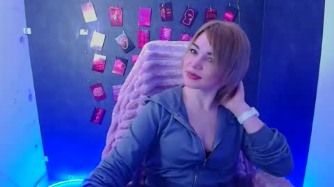 Jennifer online show from February 2026 06:53:01 AM