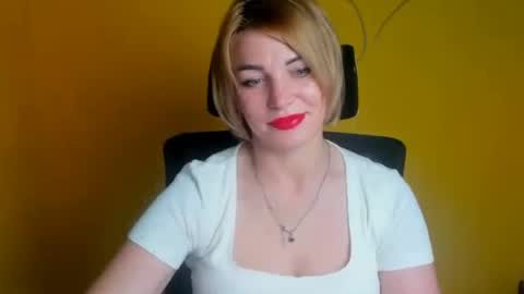 Jennifer online show from July 2026 12:00:02 PM