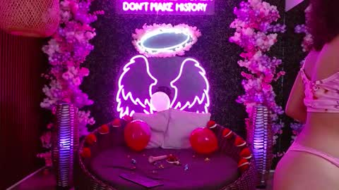 jenn online show from February 2026 04:31:01 AM