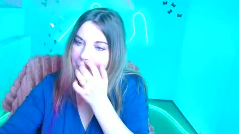 Snapshot of jennifer_moree chatting on March 2026 07:15:01 AM Jennifer online show from March 2026 07:15:01 AM