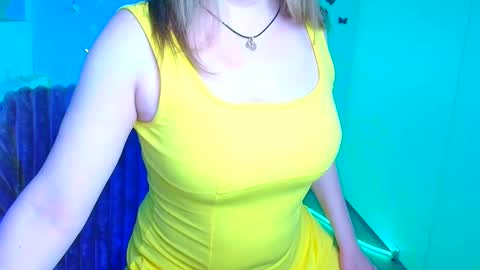 Snapshot of jennifer_moree chatting on March 2026 06:54:01 AM Jennifer online show from March 2026 06:54:01 AM