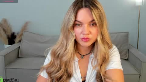 Snapshot of jennifer_perezz chatting on May 2026 08:53:01 AM Jennifer Perezz online show from May 2026 08:53:01 AM