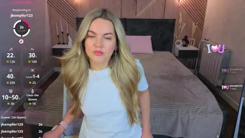 Jennifer Perezz online show from May 2026 05:21:02 PM