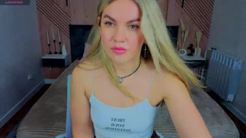Jennifer Perezz online show from May 2026 04:47:01 PM