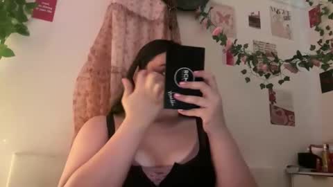 jennifer_robbie online show from June 2026 11:20:01 PM