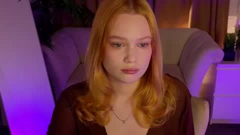 Jennifer online show from June 2026 08:28:02 AM