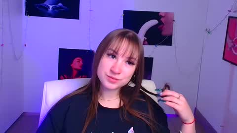 Jennifer online show from December 2024 12:38:02 PM