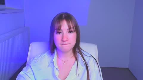 Jennifer online show from December 2024 10:06:02 AM