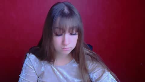 Jennifer online show from October 2025 06:45:02 AM