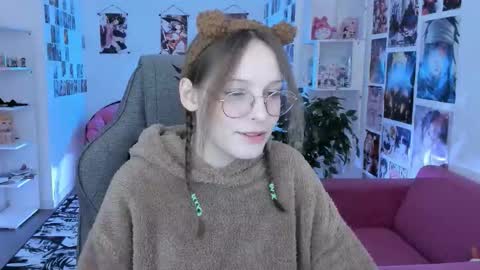 Snapshot of jenniferkiim chatting on February 2026 07:51:02 AM jenniferkiim online show from February 2026 07:51:02 AM