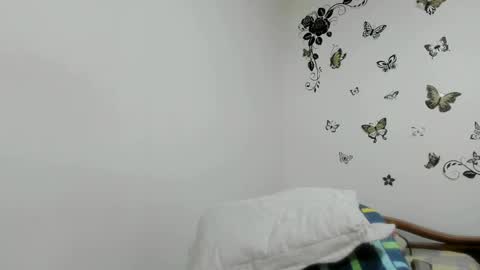 jenniferloveyou online show from June 2026 05:04:01 PM