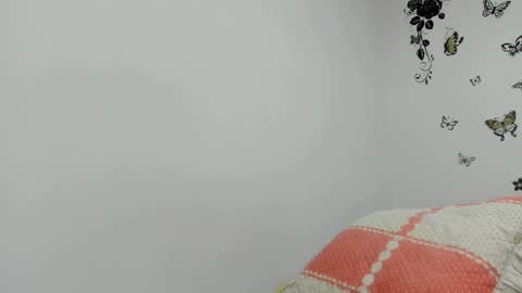 jenniferloveyou online show from June 2026 05:15:02 PM